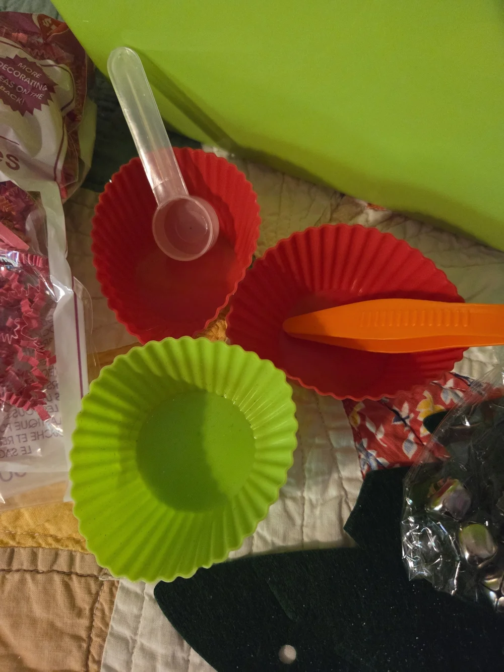 Fun bad of crinkle red paper & Christmas themed sensory bin add ins No Bin Inclu